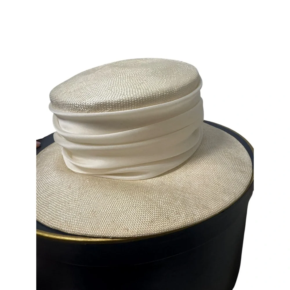 Suzanne Couture Millinery NYC VTG Cream Straw Boater Hat Wide Brim original box